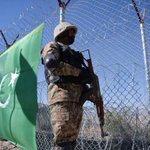 Pakistan shows off new Afghan border fence