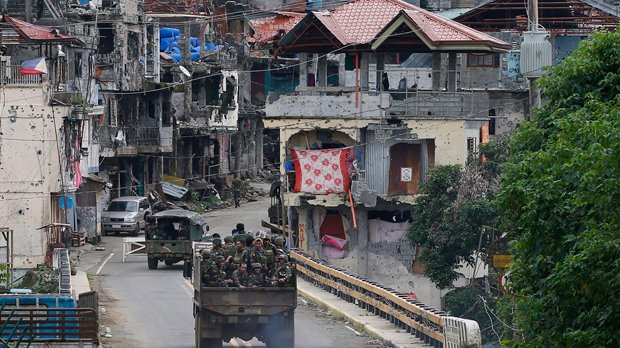 Philippine city of Marawi ruined as battle with IS-linked militants nears end