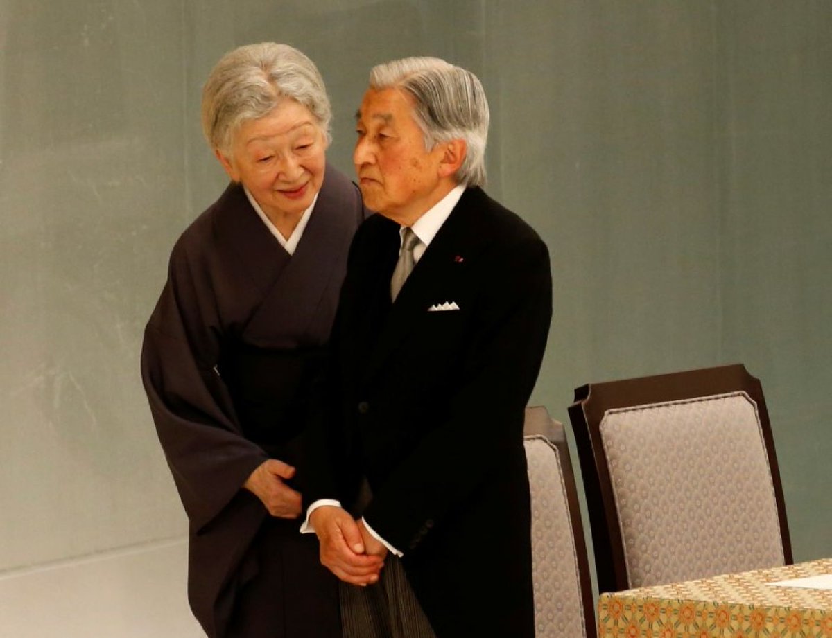 Japan's Emperor Akihito likely to abdicate at end-March 2019: Asahi