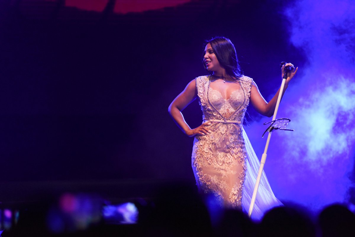 RT @GulfNewsTabloid: Review: @tonibraxton charms Dubai with soulful performance https://t.co/19UgwamdVS https://t.co/HNSg2V8mLd