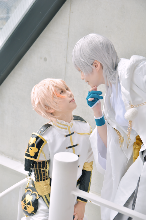 【cos】刀剣乱舞/鶴丸国永・物吉貞宗ハッピーサプライズ!鶴丸:りの 物吉:ひなぎく photo:あきら 【cos】刀剣乱舞/鶴丸国永・物吉貞宗ハッピーサプライズ!鶴丸:りの 物吉:ひなぎく photo:あきら