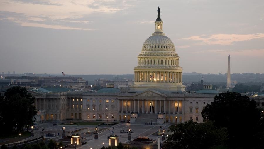 Senate GOP backs budget, clears way for tax overhaul