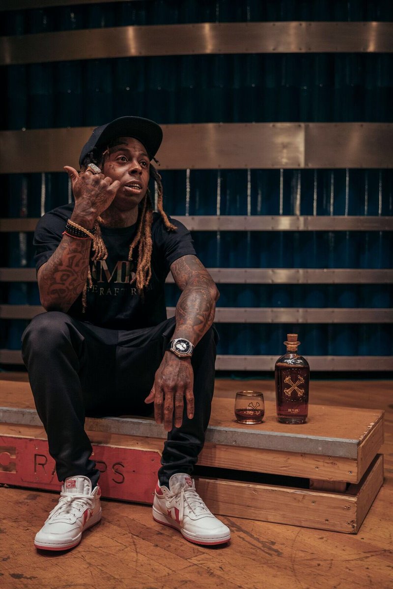 Who’s ready for the weekend?! #RollingLoudFestival #BumbuKrewe @originalbumbu https://t.co/s1z3nRtNeO