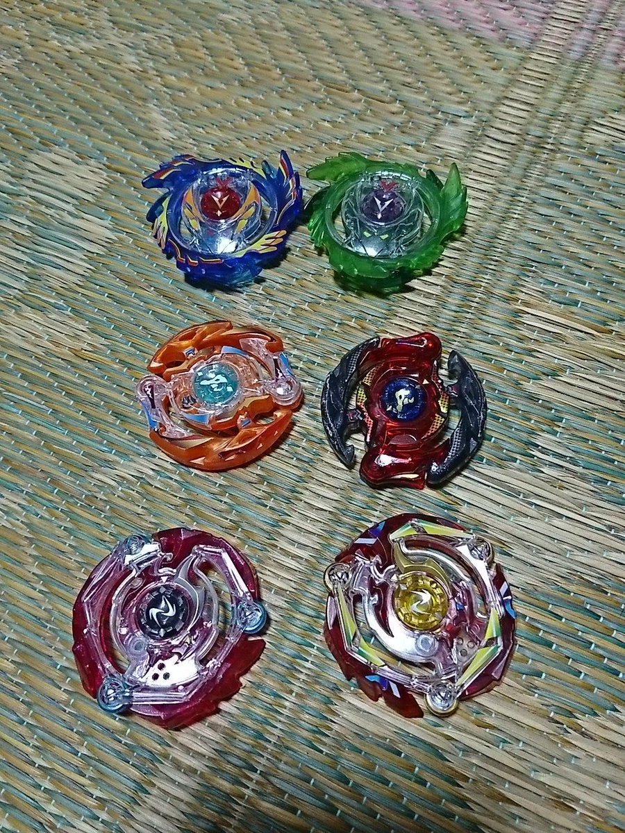 これでBCソル対決できる・・・・・・・・・あれ、サタンのデフォねぇや(ノ∀`)タハー#ベイブレード これでBCソル対決できる・・・・・・・・・あれ、サタンのデフォねぇや(ノ∀`)タハー#ベイブレード