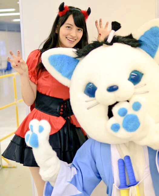 さきてぃ「えぇー!誰ぇ?🎵中に誰入ってるの?🎵」覗きこむ。「いるるん・・さん。。」(ドン引き)何かが壊れる音がしたが、名 さきてぃ「えぇー!誰ぇ?🎵中に誰入ってるの?🎵」覗きこむ。「いるるん・・さん。。」(ドン引き)何かが壊れる音がしたが、名