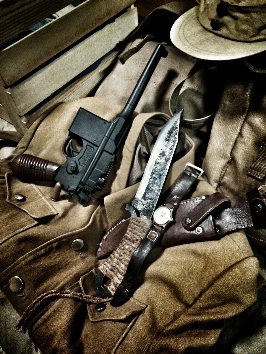 戦いから帰ってきた。肋骨が一本危険な痛みを発している。今日は敵にも雨にも撃たれ悲しい一日だったが、これでジュエルランドの 戦いから帰ってきた。肋骨が一本危険な痛みを発している。今日は敵にも雨にも撃たれ悲しい一日だったが、これでジュエルランドの