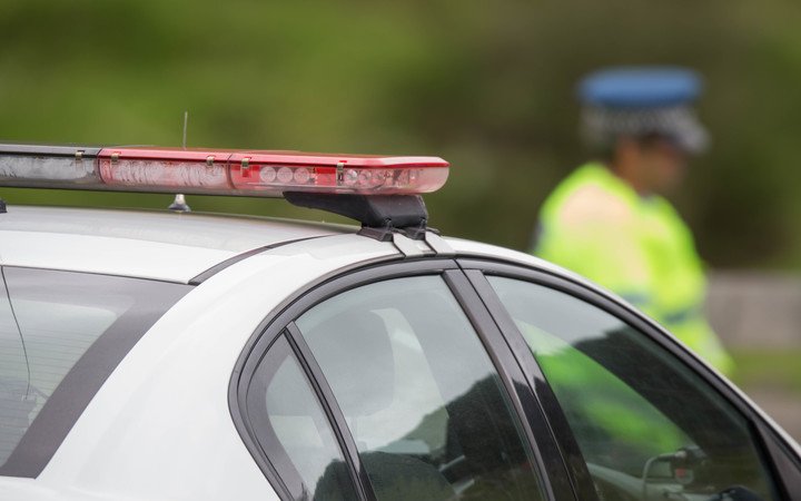 Drunk unlicensed teen driver crashes car
