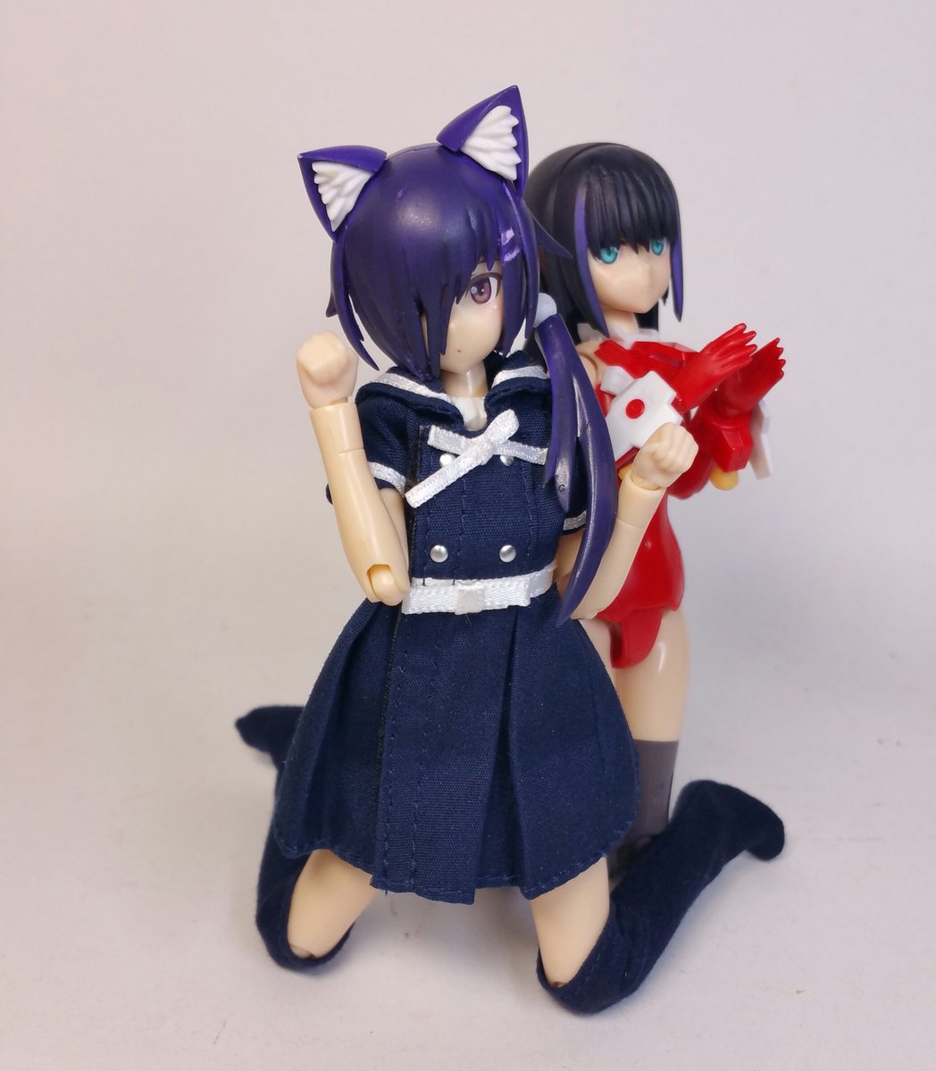 #秋葉原工作室昨日の作業!#FAガール の髪を塗ってましたー。2人ともあと少し修正すればなんとかなる!(笑)来週末で完成 #秋葉原工作室昨日の作業!#FAガール の髪を塗ってましたー。2人ともあと少し修正すればなんとかなる!(笑)来週末で完成