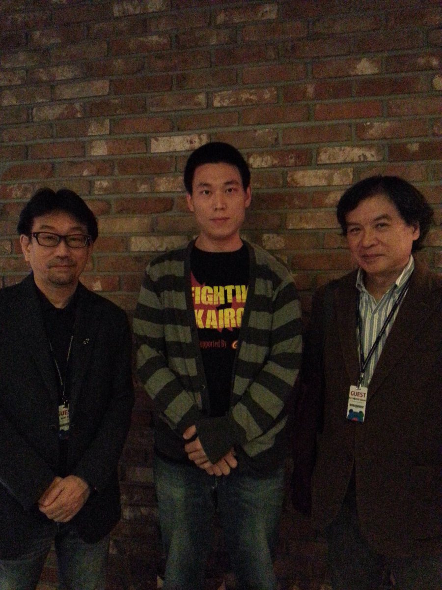 富川国際アニメフェス「この世界の片隅に」QA後に片渕須直監督と真木太郎プロデューサーと写真撮りました。日本でそして韓国で 富川国際アニメフェス「この世界の片隅に」QA後に片渕須直監督と真木太郎プロデューサーと写真撮りました。日本でそして韓国で