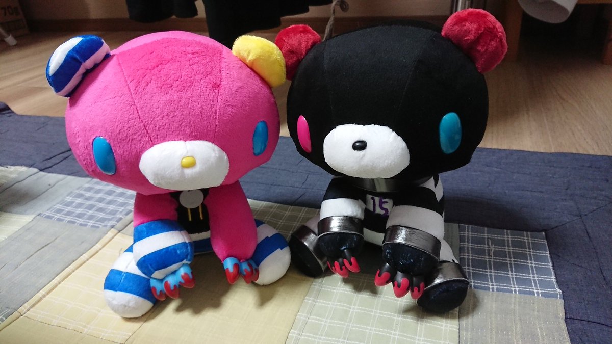 ゲットしてサプライズしてくれたお友達神様かよ…一生ナンバカ好きでい続けるし読み続けるから先生次回更新も楽しみにしてます… ゲットしてサプライズしてくれたお友達神様かよ…一生ナンバカ好きでい続けるし読み続けるから先生次回更新も楽しみにしてます…