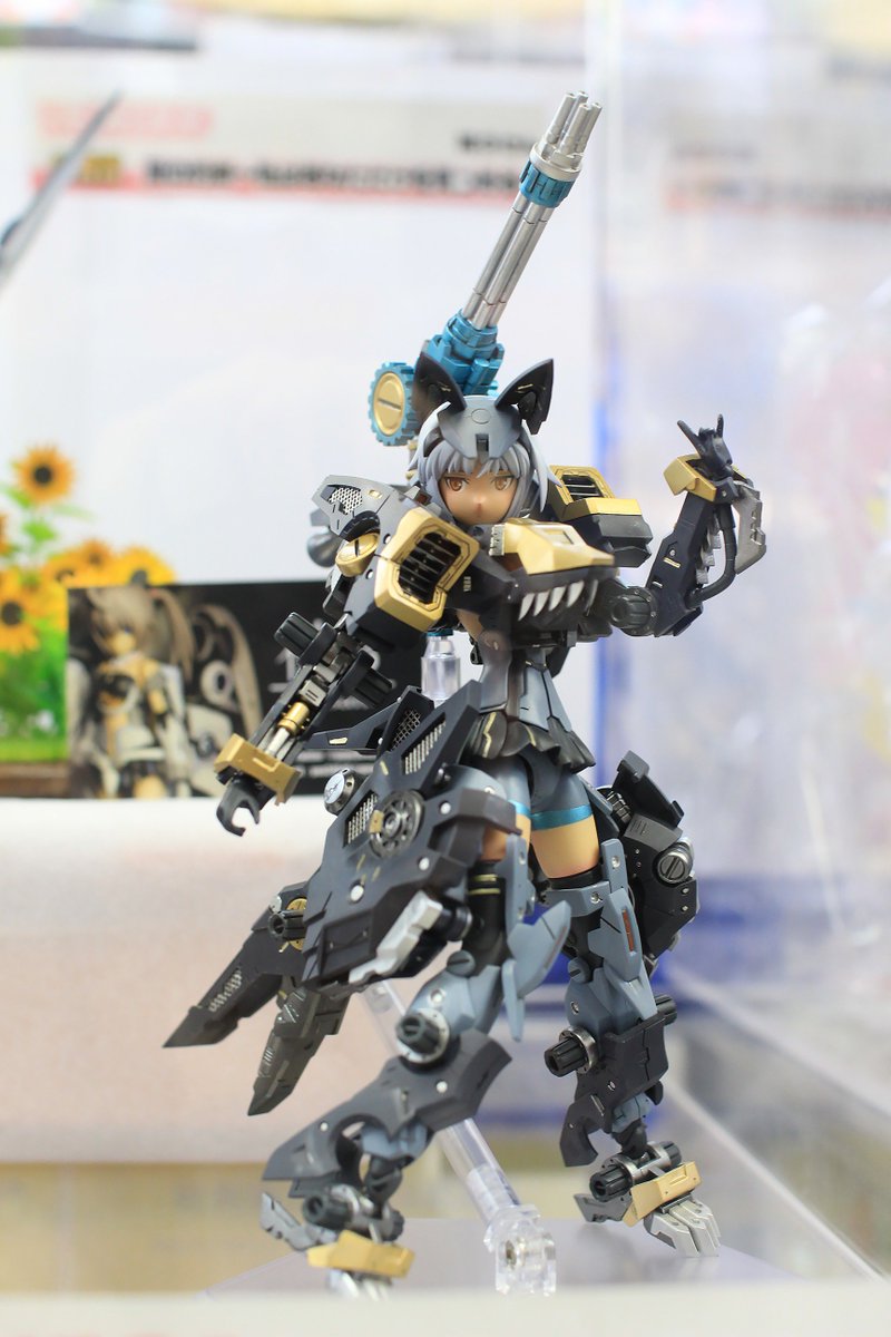 駿河屋秋葉原店アニメ・ホビー館に展示中のコンテスト受賞作品を見てきました④こんふぉーこさん()「シャドーフォックスガール 駿河屋秋葉原店アニメ・ホビー館に展示中のコンテスト受賞作品を見てきました④こんふぉーこさん()「シャドーフォックスガール