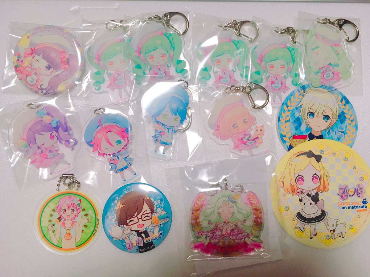 🐼譲渡交換🐼 プリパラ アニメイトカフェ アニカフェ譲*画像参照求*旧アクキーファルル>ふわり 新缶バッジファルル 🐼譲渡交換🐼 プリパラ アニメイトカフェ アニカフェ譲*画像参照求*旧アクキーファルル>ふわり 新缶バッジファルル