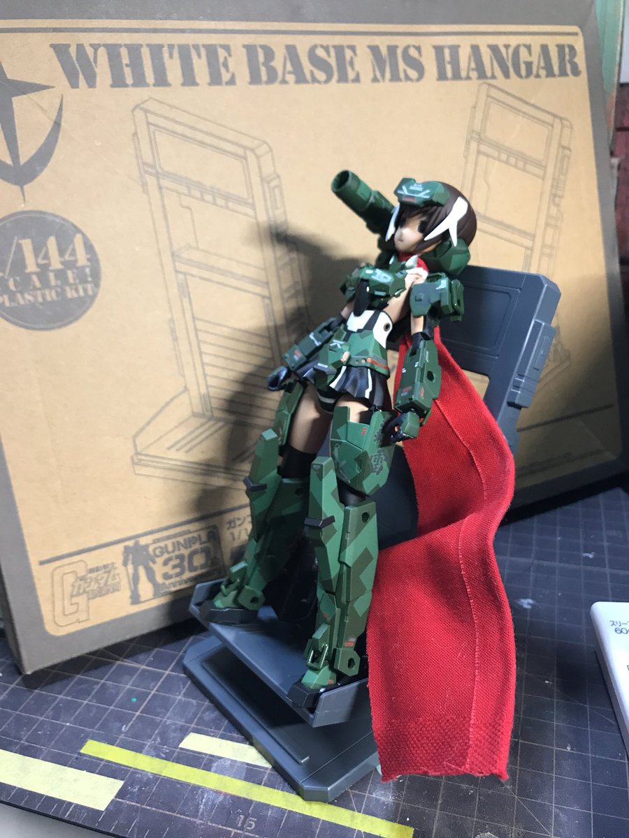 昔の電ホビの付録が出て来たので作ってみたらぴったりだったよ#フレームアームズ・ガール 昔の電ホビの付録が出て来たので作ってみたらぴったりだったよ#フレームアームズ・ガール