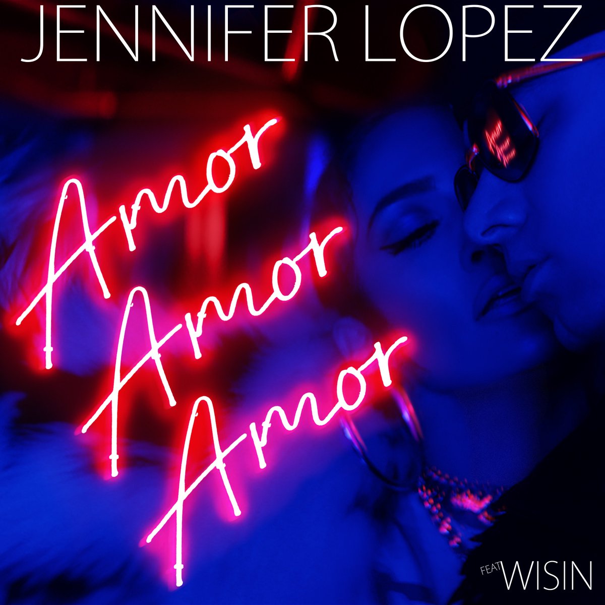 #EsparceAmor...
#AmorAmorAmor estara disponible este viernes en todos lados! @WisinOficial https://t.co/ppL0lwCcEV