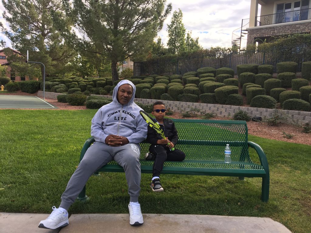 Hanging with my mini me #saturday #tennis #fatherandson  send me a ???????? if you are hanging with your kids this weekend https://t.co/5frmw0RfUl