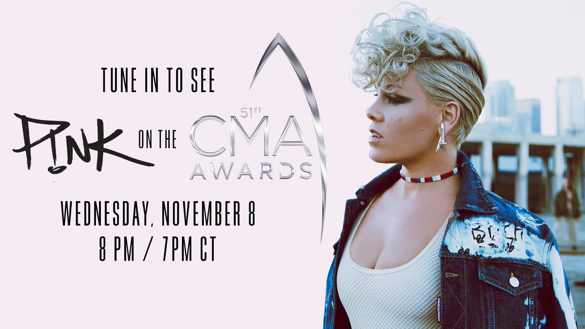 See you at the #CMAawards ???? https://t.co/pzRcWWUjH1