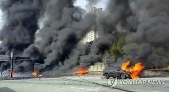 창원터널 사고 폭발 명복을 유조차 차타고 안타까운 AsiaToday_News