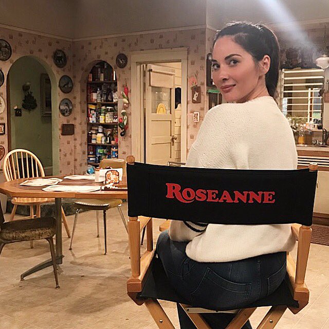 Still can't believe I got to #fangirl out on this set last night ????????❤️ #roseanne https://t.co/DGrbgX7hin