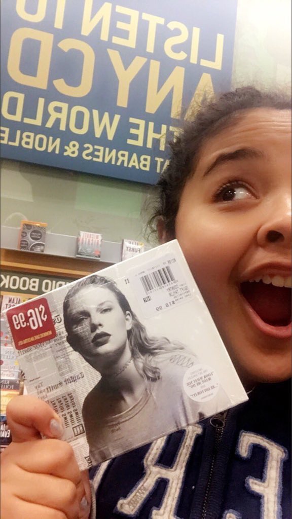 #reputaylurking #reputation ❤️ https://t.co/hEGz0GQFqc