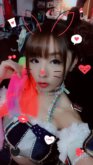 上野綾