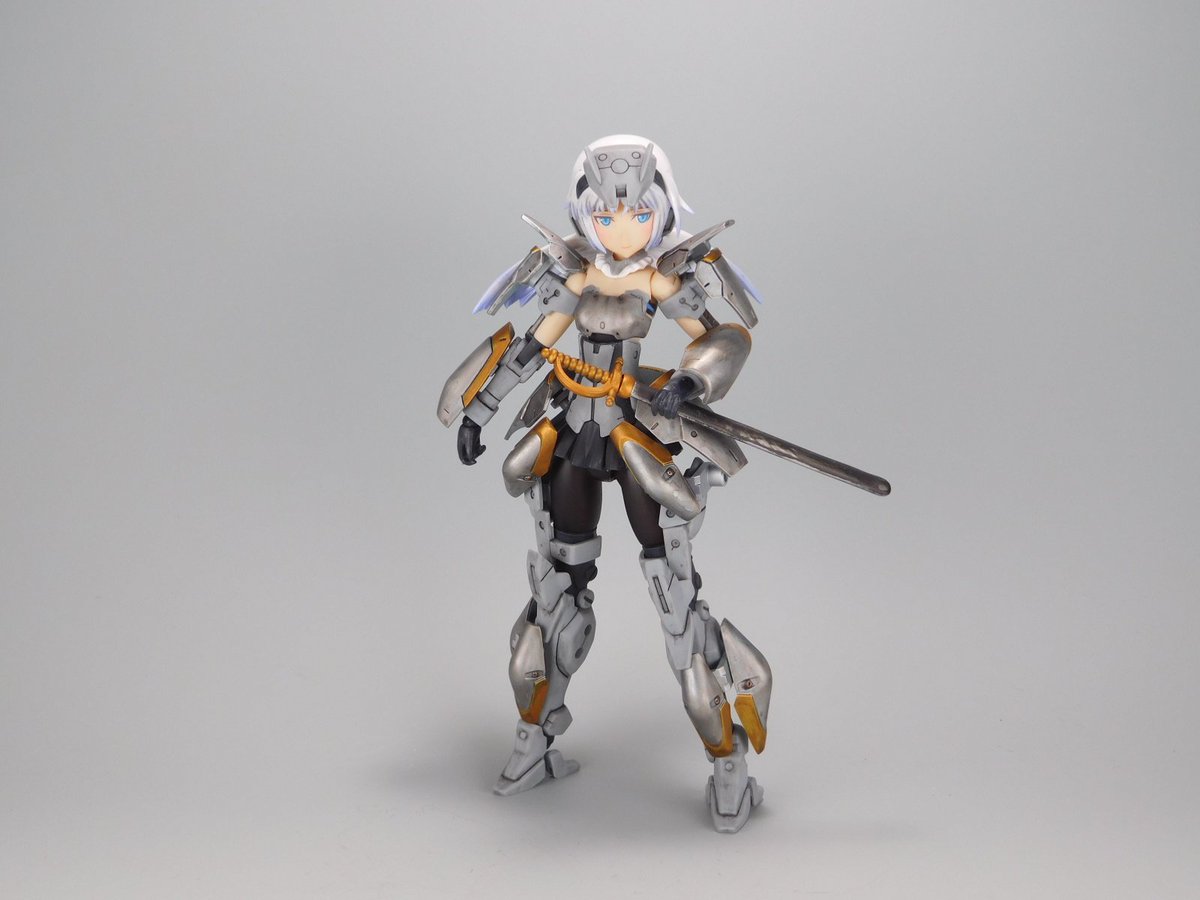 FAガール+MSGエクスアーマーA・Bで構成したブンドド用アーキテクトが完成しました!「ソードキャスト」と命名。腹のアー FAガール+MSGエクスアーマーA・Bで構成したブンドド用アーキテクトが完成しました!「ソードキャスト」と命名。腹のアー