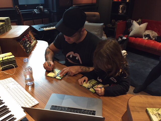 Teddy and Daddy signing the UtRv2 Cd's #UnderTheRadar https://t.co/Fk4JzfyFMO