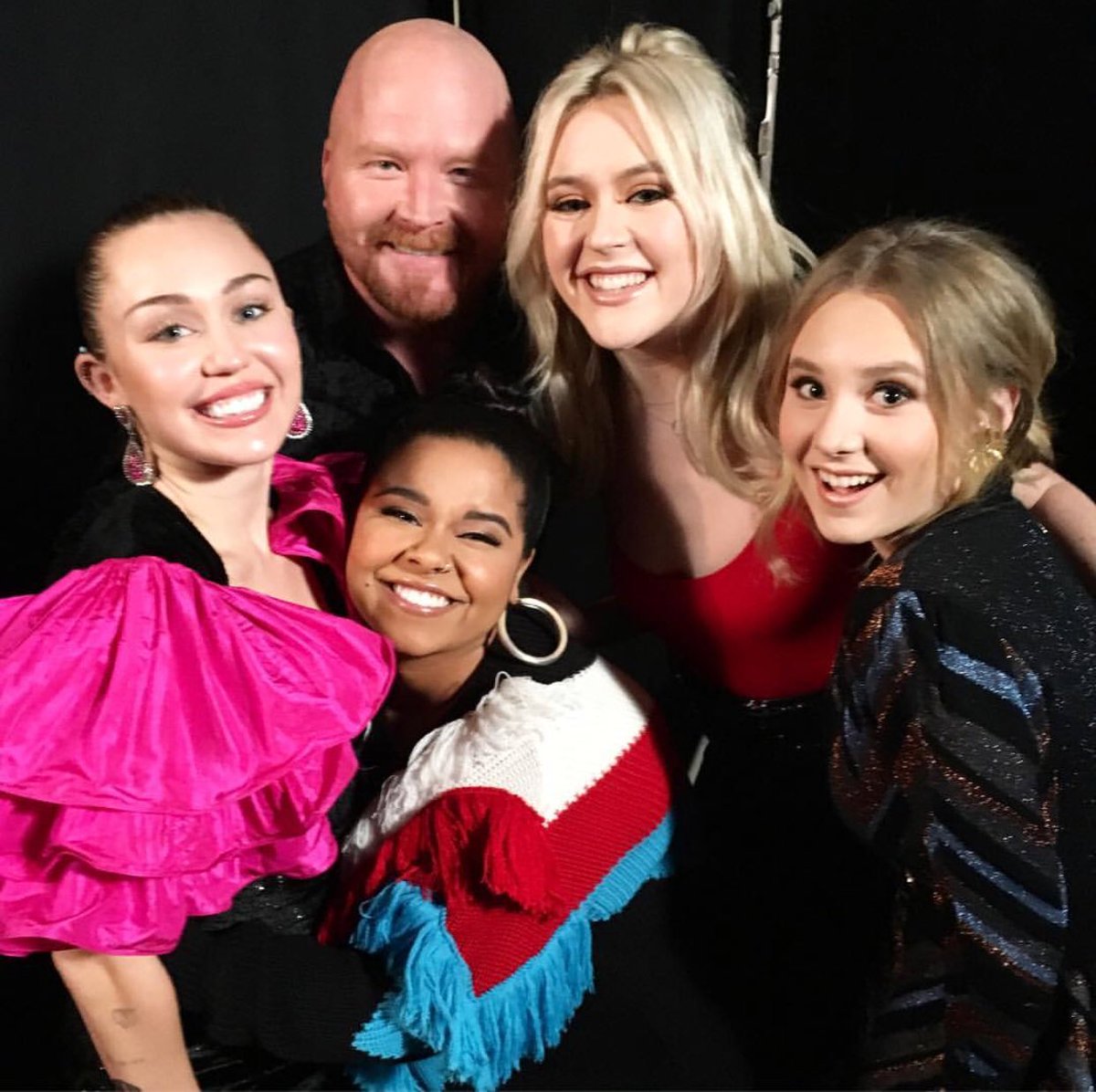 The best of the best. @nbcthevoice https://t.co/bbMZt7HLiP