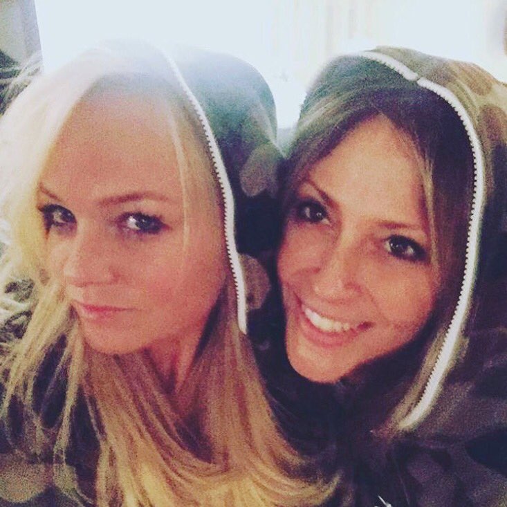 Happy birthday my beautiful friend @Nicole_Appleton 
love you! ❤️ https://t.co/VvrPdcGX9s