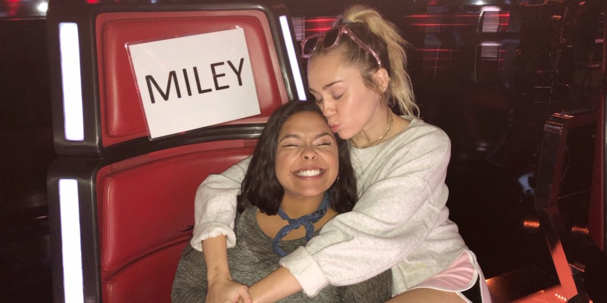 RT @NBCTheVoice: These two are the CUTEST! ????‍♀️ Who's rooting for #TeamMiley in the #VoiceFinale? https://t.co/khSZbfSeTK