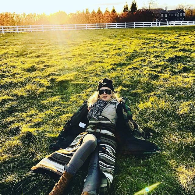 Feeling Some type of way.................???????????????????????????????????????????????????? #nature #grass #love #life ???? https://t.co/6xtCnDdORa