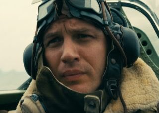 ダンケルクのトム・ハーディがイゼッタのバスラーに似ているという話はもうしたっけ? ダンケルクのトム・ハーディがイゼッタのバスラーに似ているという話はもうしたっけ?