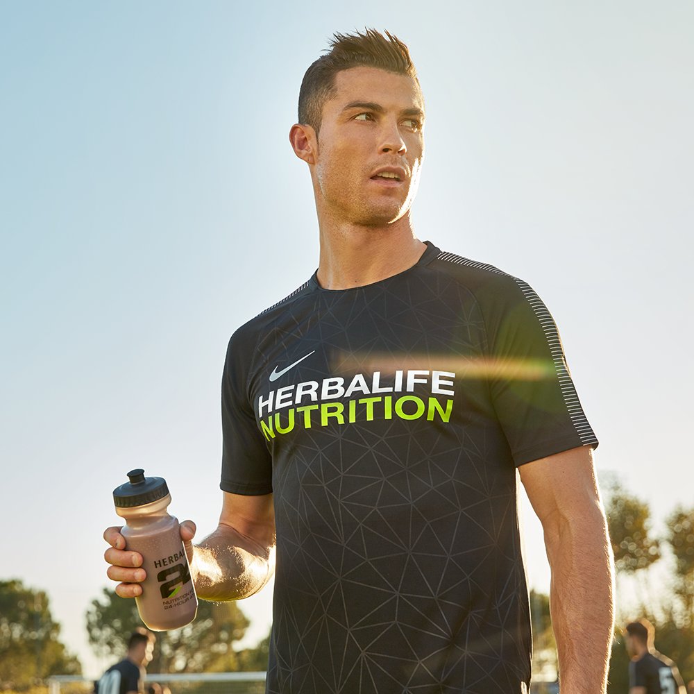 A new year can mean new goals ????. What are yours? #BehindTheResults https://t.co/KuCbOJswpZ