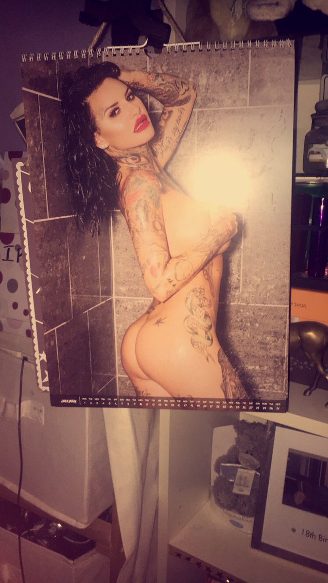 RT @JessicaCAFC: Happy 1st Of January Jesss????????. Can get used too this for a whole year???????? @jem_lucy https://t.co/xJotApgkp6