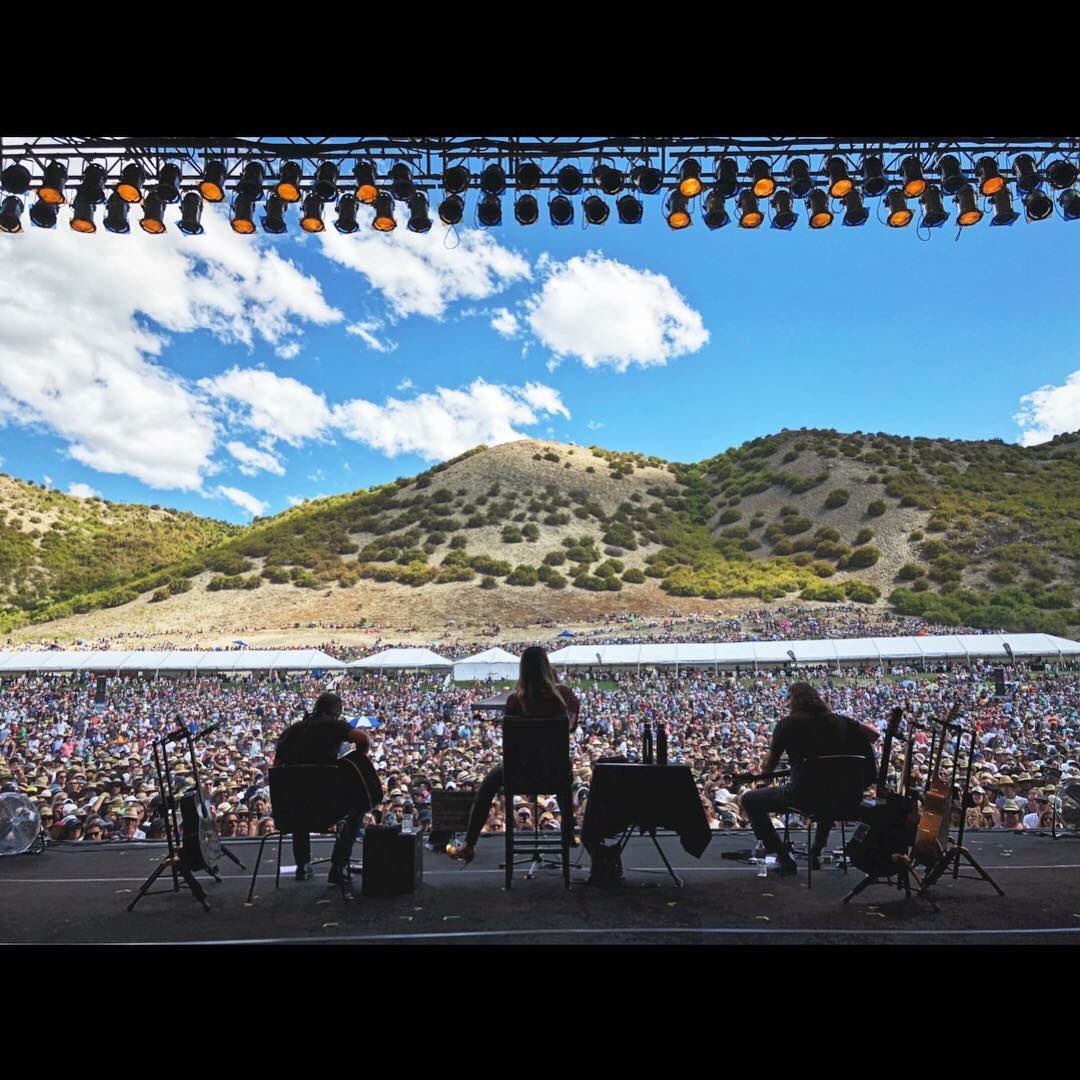 thank you queenstown ???????? #breathtaking https://t.co/kvhg2Oc8ad