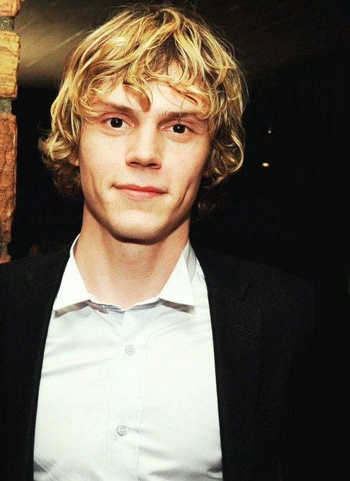 Evan Peters’s Birthday Celebration | HappyBday.to
