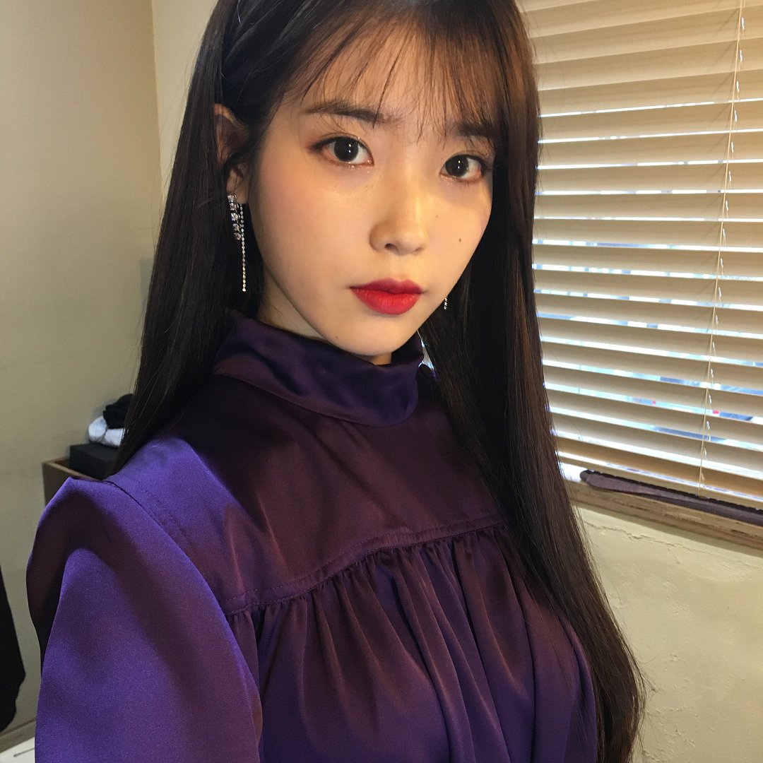 아이유 IU 뉴스룸 팔레트 직찍 골든디스크 밤편지 iu_snaps