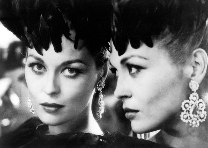 Faye Dunaway’s Birthday Celebration | HappyBday.to