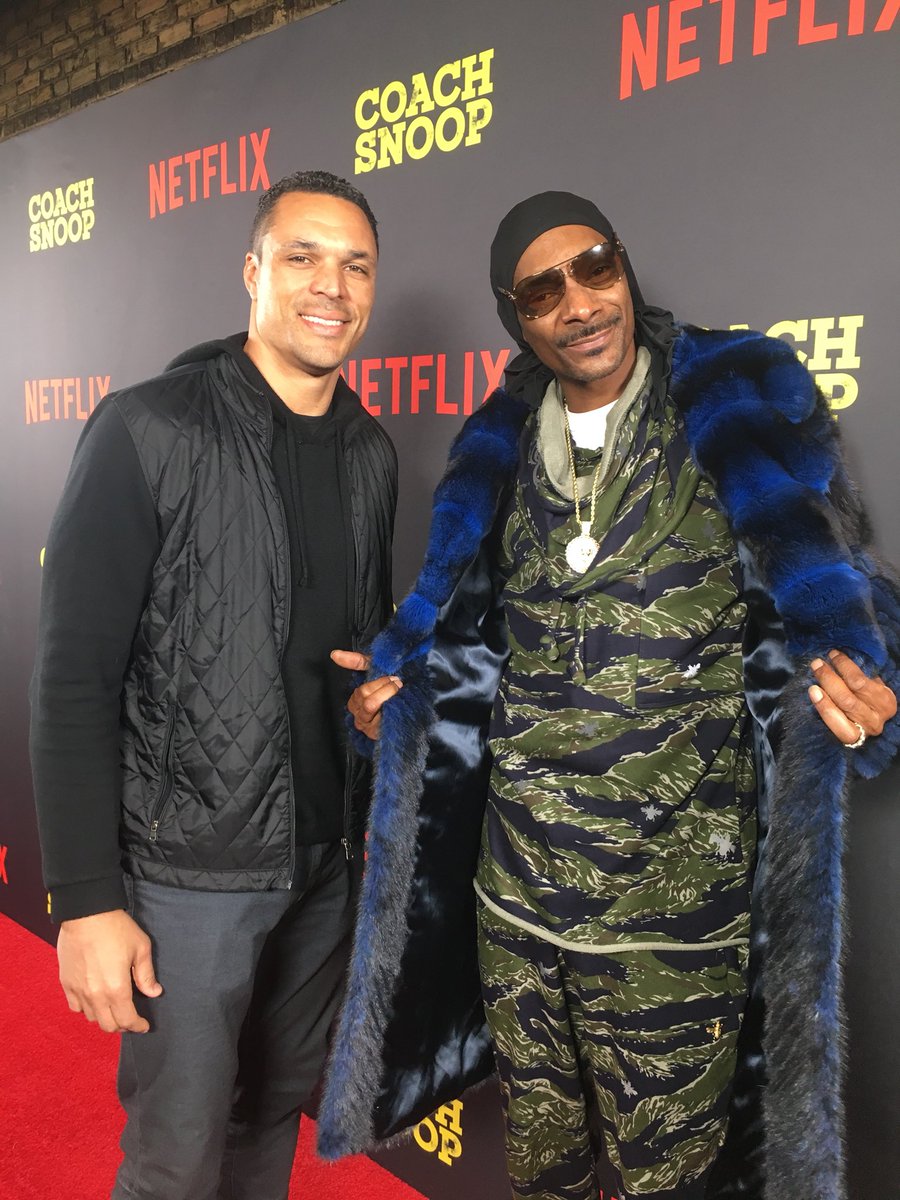 RT @TonyGonzalez88: Had a blast moderating the q&a with @SnoopDogg!  Check out #CoachSnoop on Netflix. https://t.co/T7176CW9YG