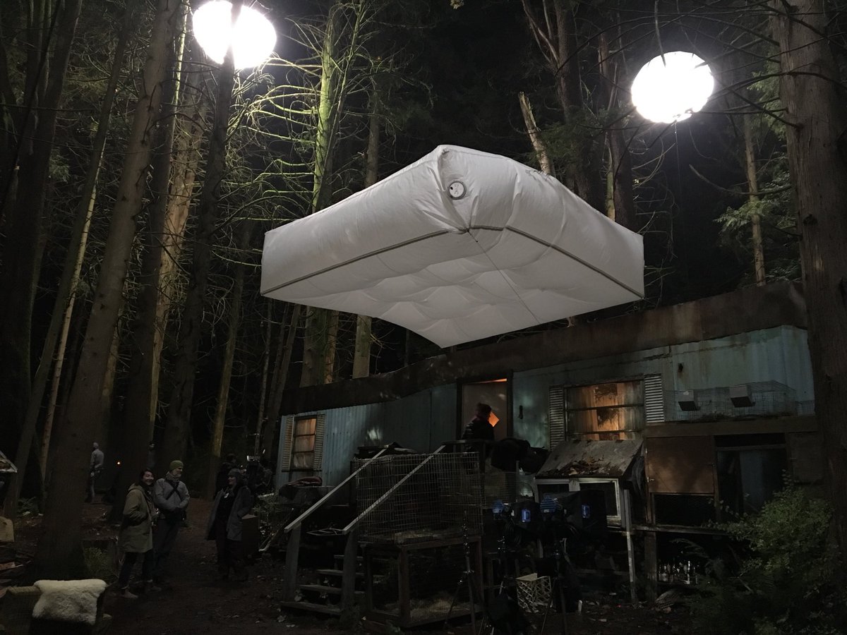 The future of Amazon drone delivery. #bts #TheXFiles https://t.co/hBqrcSaQN0
