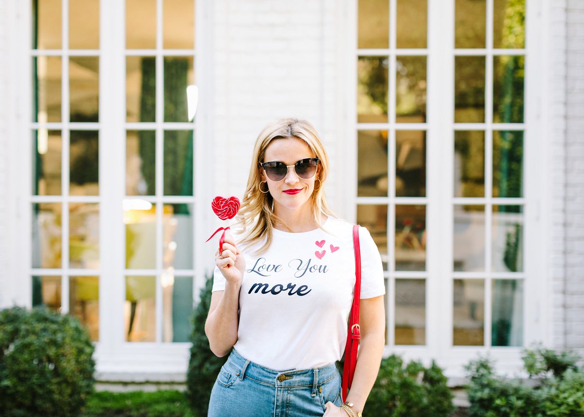 Because we ❤️ you more... @draperjames is offering free 2-day shipping. Today only! #ValentinesDay https://t.co/o3JFHRFhyx