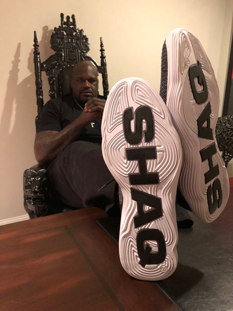 I like my new line of kids shoes so much, I had them made in King size. #ShaqShoes #CheckThemOut https://t.co/LYl4lruSBv