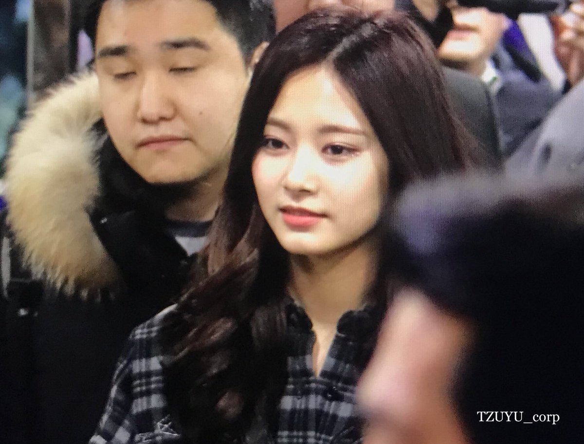 트와이스 TWICE 쯔위 미나 GMP TZUYU 입국 TZUYU_corp