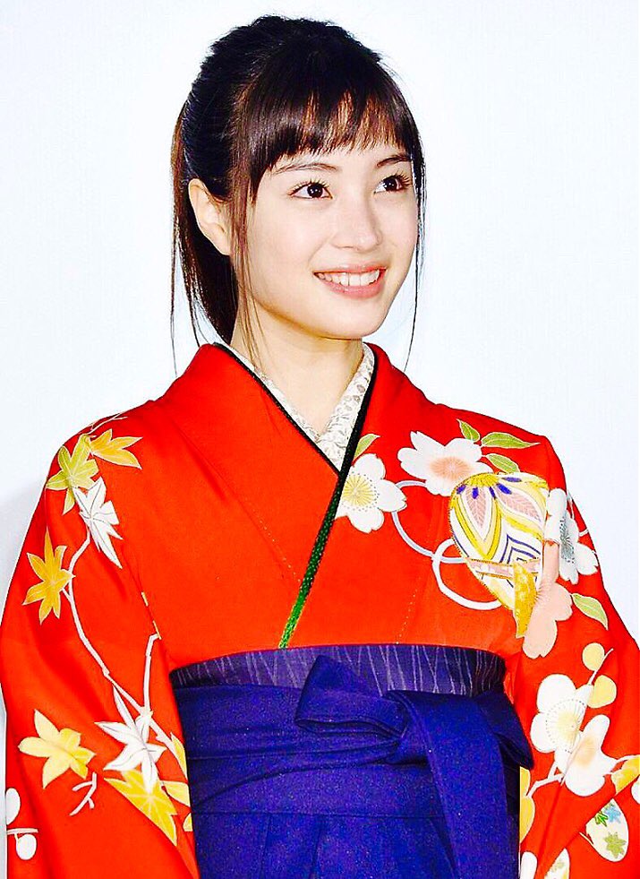 2年前と今現在。可愛さ増してるすず様💗#ちはやふる 2年前と今現在。可愛さ増してるすず様💗#ちはやふる