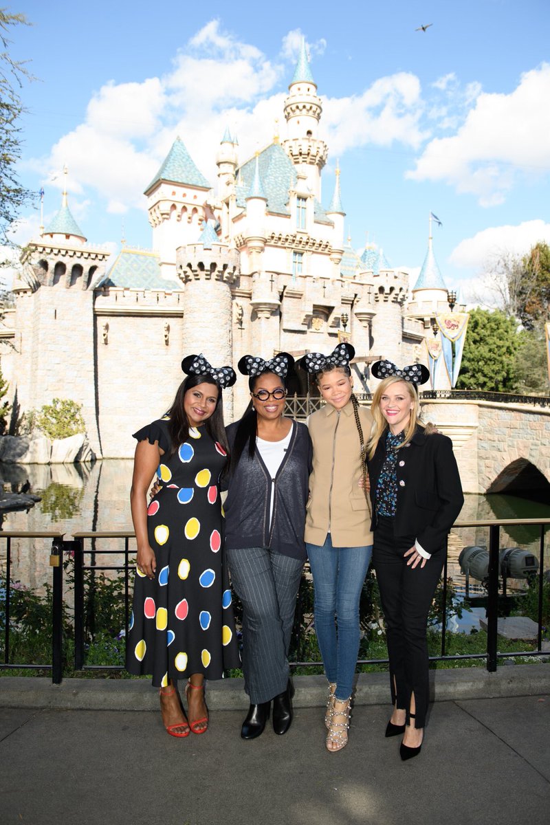 What a magical day tessering around @Disneyland with my @WrinkleInTime crew! ???? https://t.co/HWwwPHRjP3