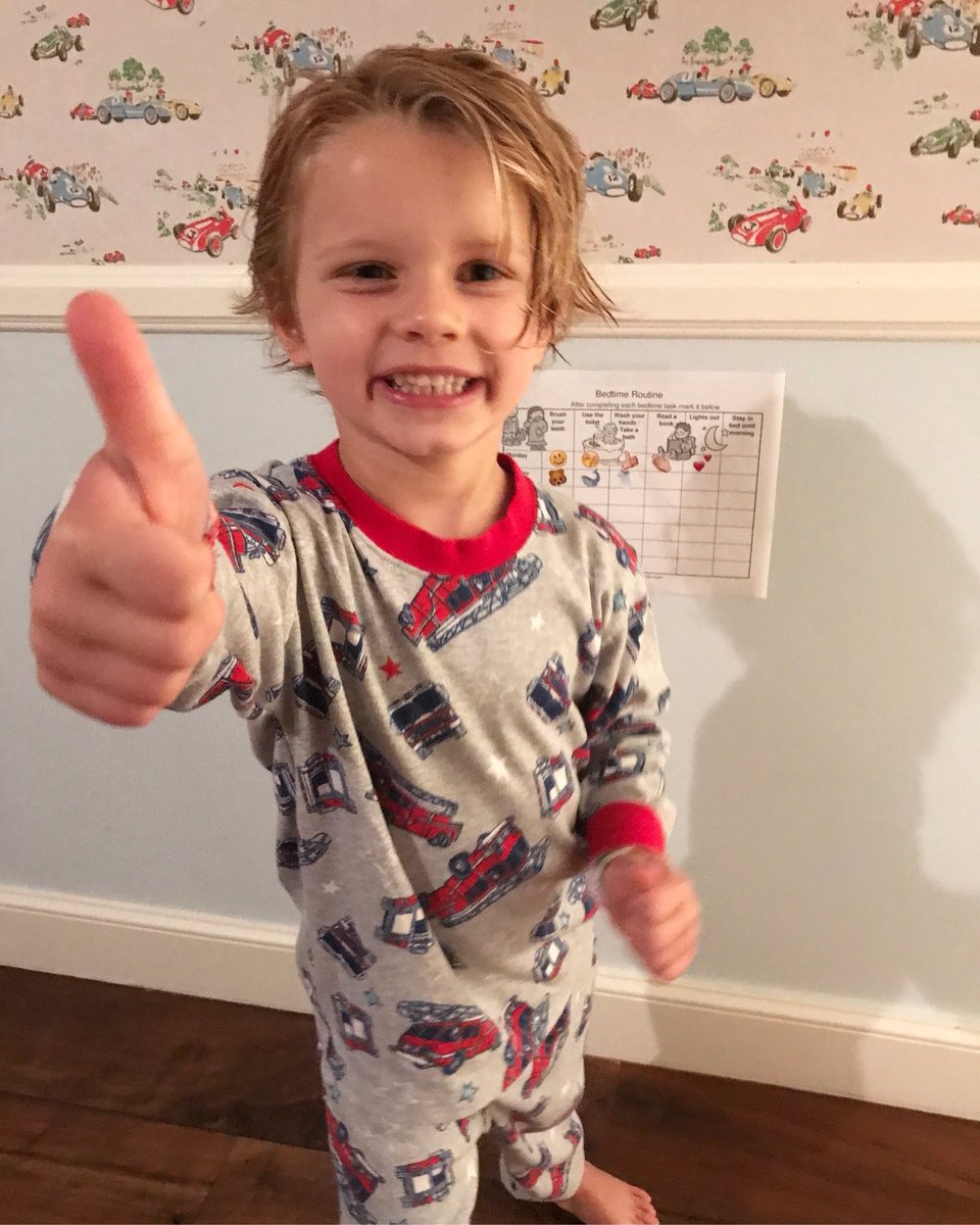 Thumbs up for our new bedtime routine #ACEKNUTE #HappyMom https://t.co/lr9QEADCDT
