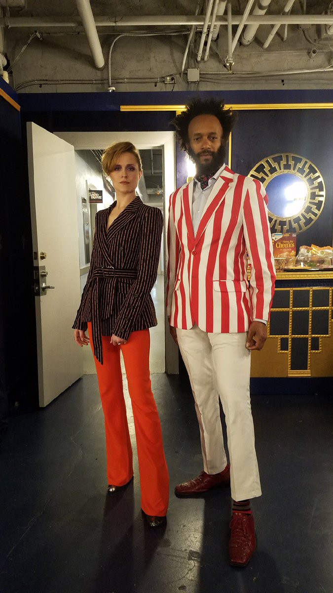 RT @MusicNegrito: Stayin backstage @DavidBowieReal tribute with @evanrachelwood https://t.co/dStwi0R3Pb