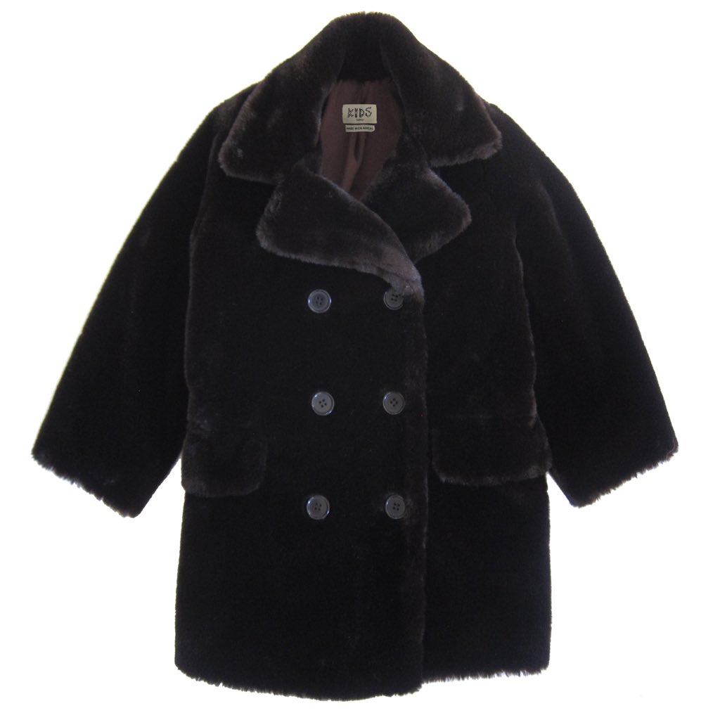 RT @TheKidsSupply: Unisex Faux Fur Coat https://t.co/AGfammm8Pl