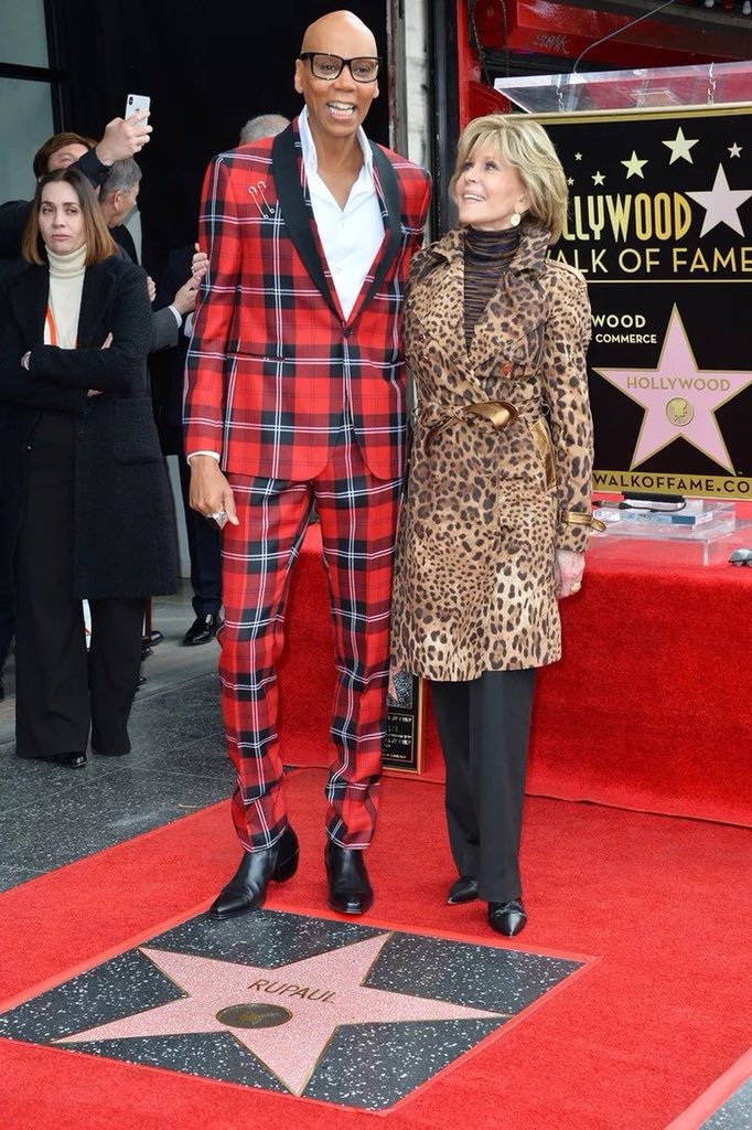 My heart can’t take it!!! @RuPaul and @Janefonda ***Swoon*** https://t.co/8wiyPpTkun