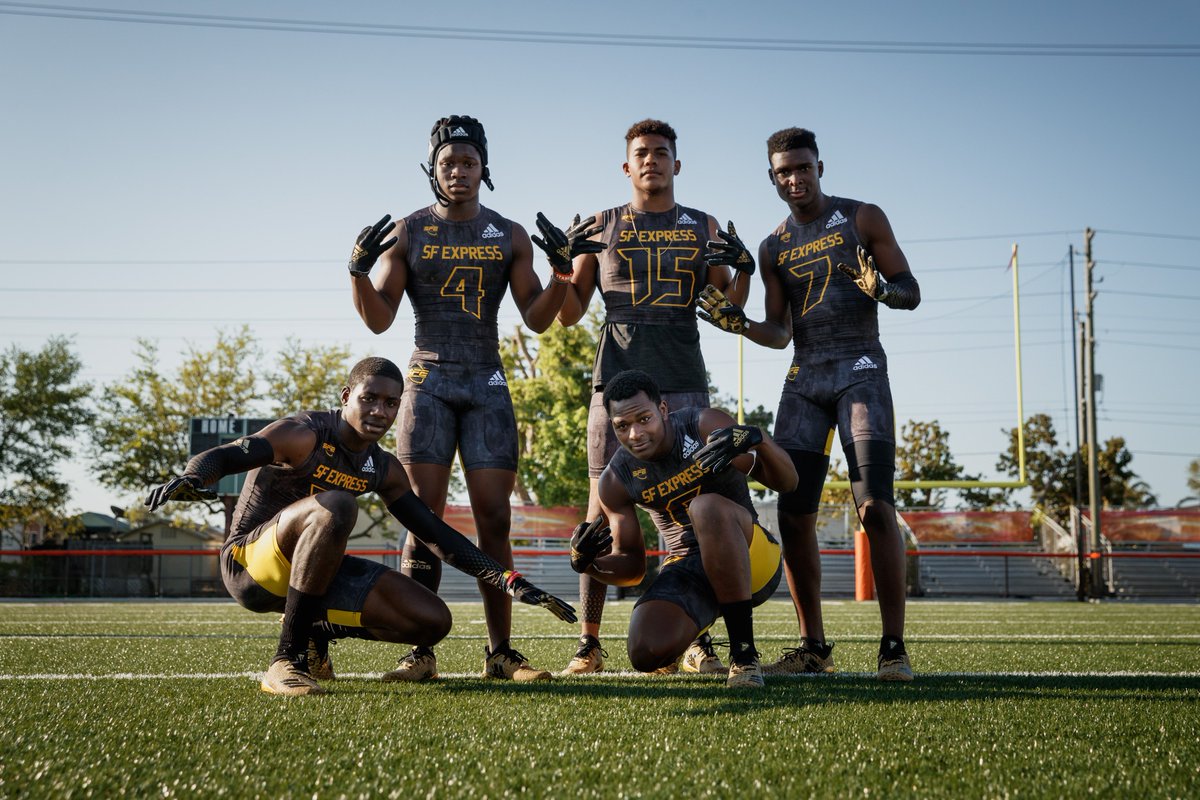 players lookin fly at the #adidas7v7 in the new @adidasFBallUS #SnoopCleat ???????????????? in stores soon ! https://t.co/803wCFm6IY