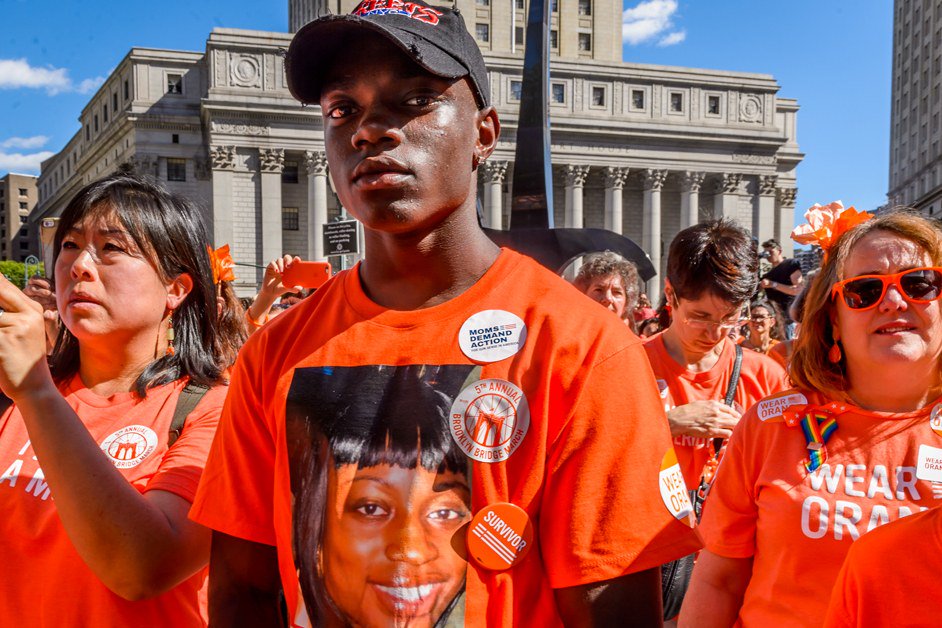 RT @TeenVogue: The Simple Way You Can Support the National School Walkout https://t.co/Lr0ZXbGWvD https://t.co/NOJGkF8qQq